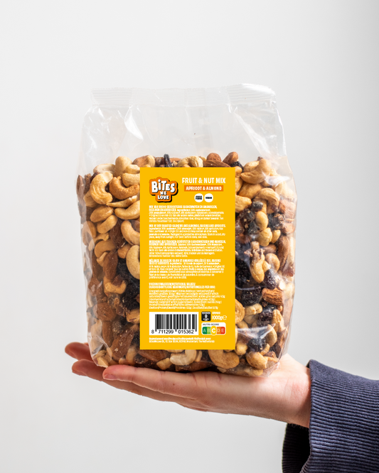 Apricot Nut Mix 4*1000g